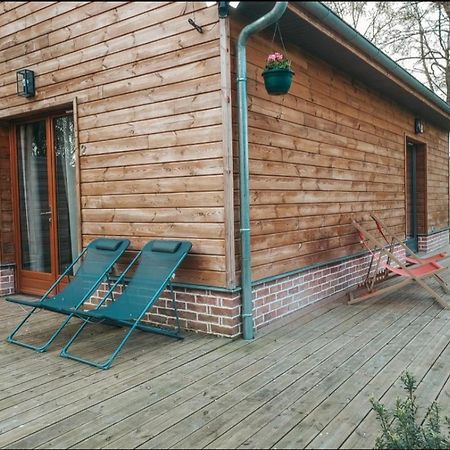 La Petite Foret Mons-Boubert Exterior foto