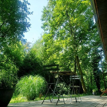 La Petite Foret Mons-Boubert Exterior foto