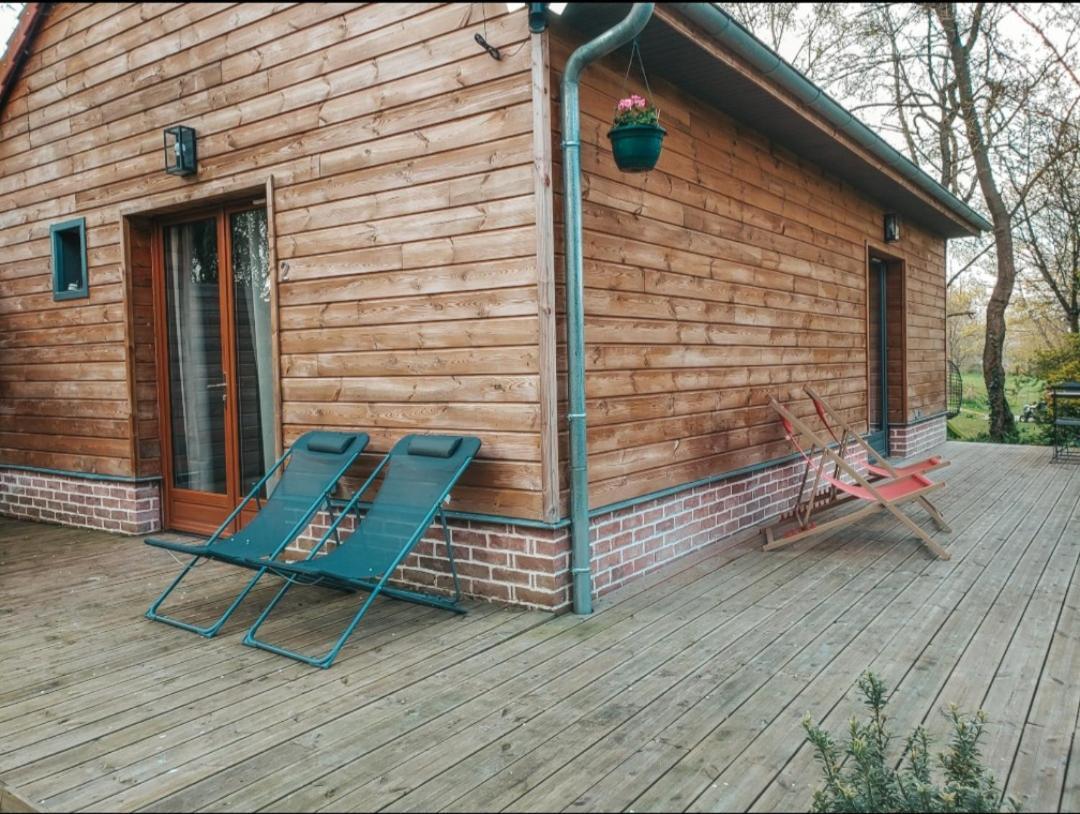 La Petite Foret Mons-Boubert Exterior foto